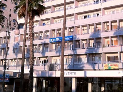 מלון דירות Sun Hall